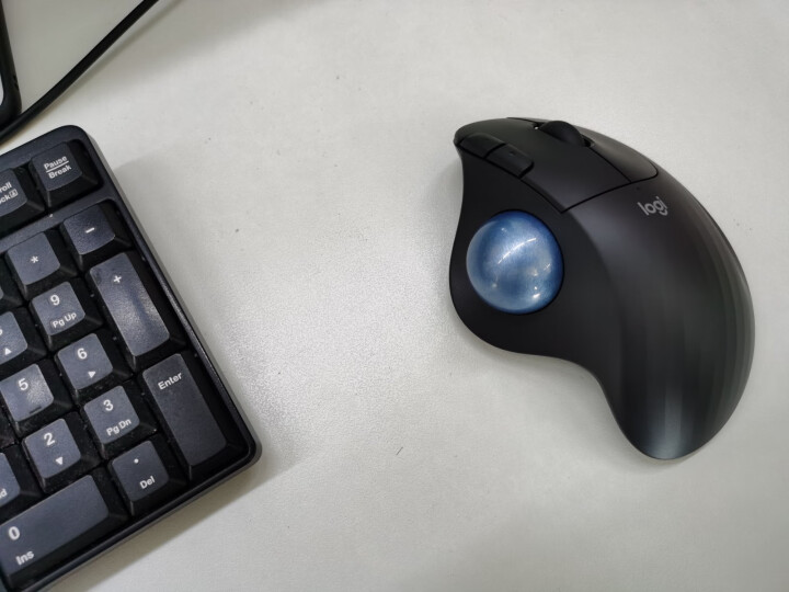 罗技 （Logitech ）ERGO M575 无线蓝牙双重连接人体工学办公轨迹球鼠标 M575怎么样，好用吗，口碑，心得，评价，试用报告,第3张