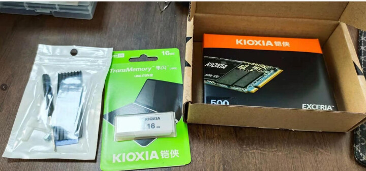 铠侠（Kioxia）RC10 固态硬盘 SSD NVMe M.2接口 PCIE 台式机笔记本电脑硬盘 500GB 标配+铠侠U盘（16G）怎么样，好用吗，口碑，,第3张