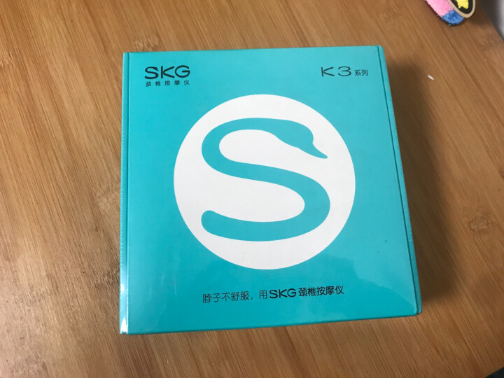 SKG颈椎按摩器颈部按摩仪劲椎按摩恒温热敷办公室便捷按摩护颈仪电脉冲U型枕节日小米灰 智能语音款怎么样，好用吗，口碑，心得，评价，试用报告,第2张