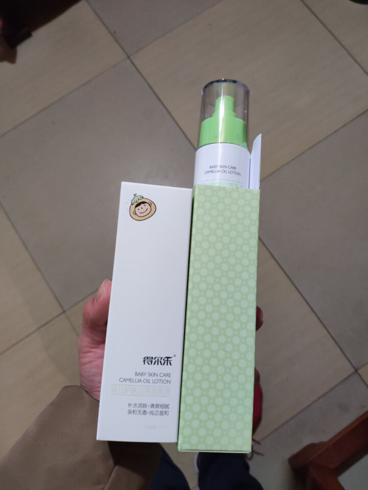 得尔乐 婴儿护肤茶油保湿滋润乳液120ml  儿童润肤乳怎么样，好用吗，口碑，心得，评价，试用报告,第3张