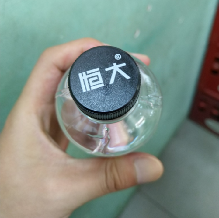 恒大 球球天然矿泉水小瓶 饮用水 瓶装水 情侣水 280ml*1瓶怎么样，好用吗，口碑，心得，评价，试用报告,第3张