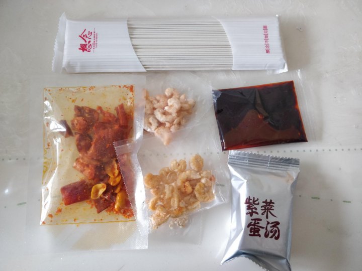 想念挂面 麻辣小龙虾3盒装 待煮干拌面条网红拌面 方便速食面 小龙虾拌面怎么样，好用吗，口碑，心得，评价，试用报告,第3张