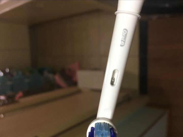 博朗 欧乐B（Oralb）电动牙刷头 4支装 精准清洁型 适配成人2D/3D全部型号 EB20,第2张