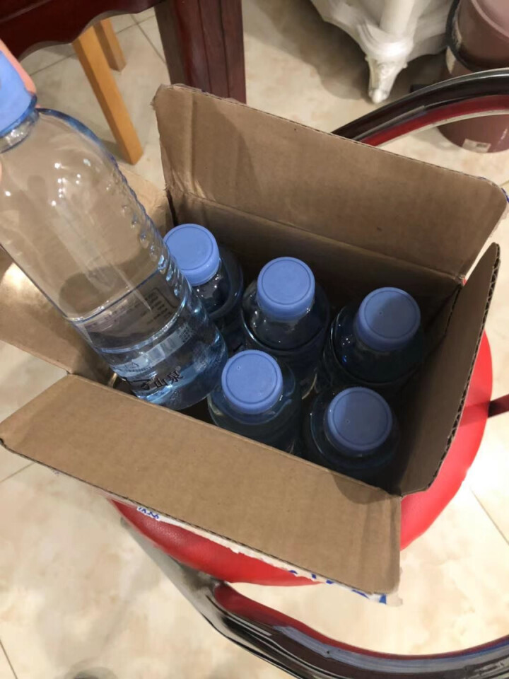 九千万山泉饮用天然水弱碱性富氧矿泉水高端小瓶350ml*6瓶整箱装低矿物质水怎么样，好用吗，口碑，心得，评价，试用报告,第3张