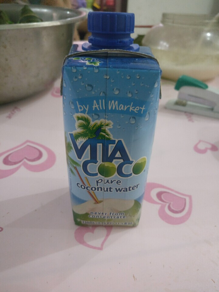 唯他可可（Vita Coco）天然椰子水进口NFC果汁饮料330ml*4瓶怎么样，好用吗，口碑，心得，评价，试用报告,第4张