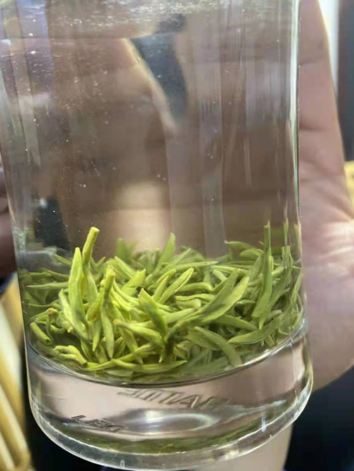 耐尝 明前碧螺春特级2021新茶叶绿茶炒青嫩芽新鲜回甘春茶500g散装礼盒装高山云雾茶 碧螺春 500g怎么样，好用吗，口碑，心得，评价，试用报告,第4张