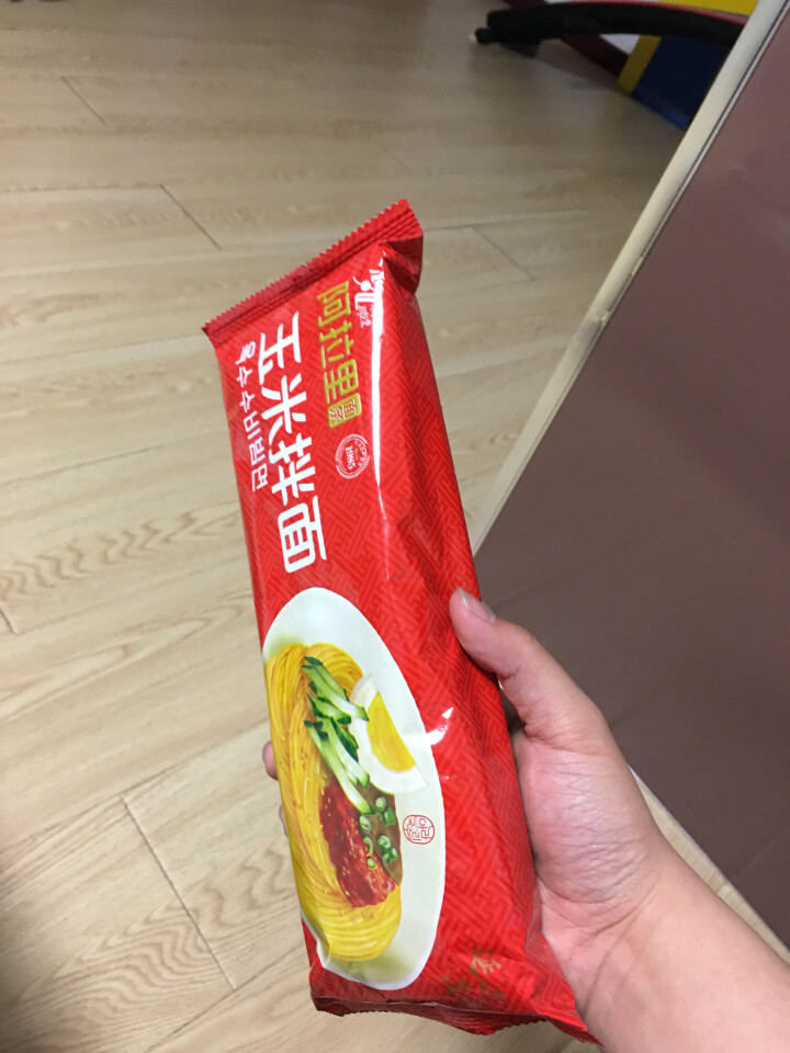 阿拉里玉米面条 朝鲜族特色拌面 方便速食带调料 183g*1袋怎么样，好用吗，口碑，心得，评价，试用报告,第4张