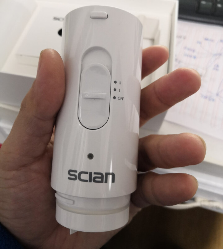 西恩（scian）便携式冲牙器 电动洗牙器非电动牙刷 水牙线口腔护理牙垢烟渍清洁正畸牙齿美白 白色怎么样，好用吗，口碑，心得，评价，试用报告,第2张