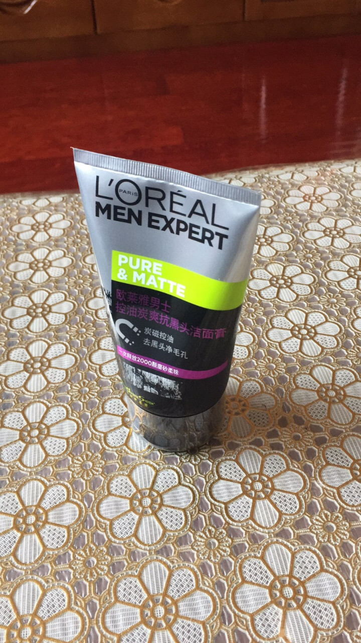 欧莱雅（LOREAL） 男士火山岩控油清痘洁面膏 洁面乳清洁毛孔抗黑头洗面奶抗痘去痘 控油炭爽抗黑头洁面膏怎么样，好用吗，口碑，心得，评价，试用报告,第4张