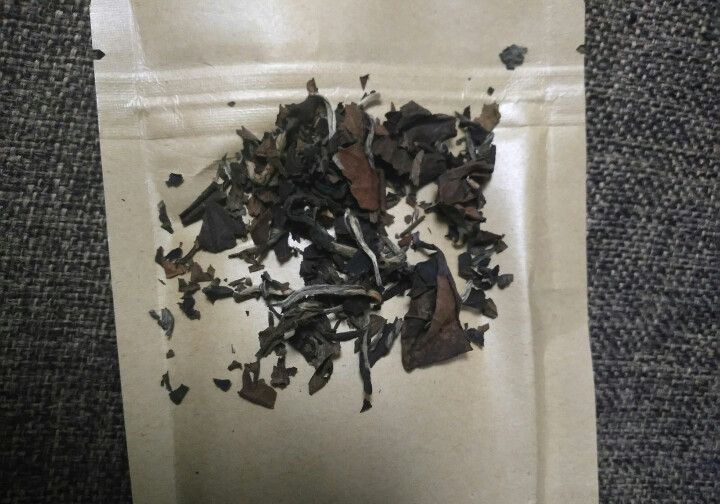 福鼎白茶 老寿眉散茶 8年陈老白茶 礼品礼盒装茶叶 可煮白茶 顺茗道2010年陈韵寿眉500克木箱装怎么样，好用吗，口碑，心得，评价，试用报告,第4张