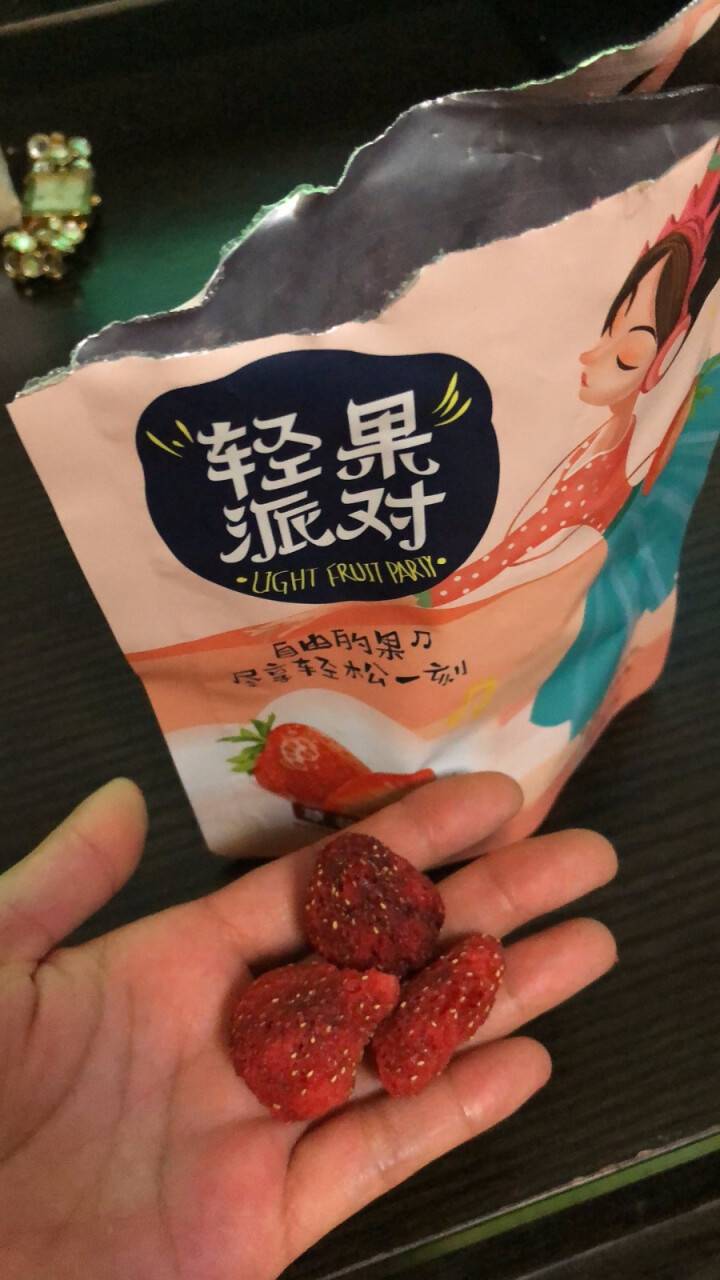 坚小果 冻干草莓 草莓脆果 果干零食小吃果脯   孕妇儿童零食 办公室零食 网红食品  20g/袋 单袋装怎么样，好用吗，口碑，心得，评价，试用报告,第5张