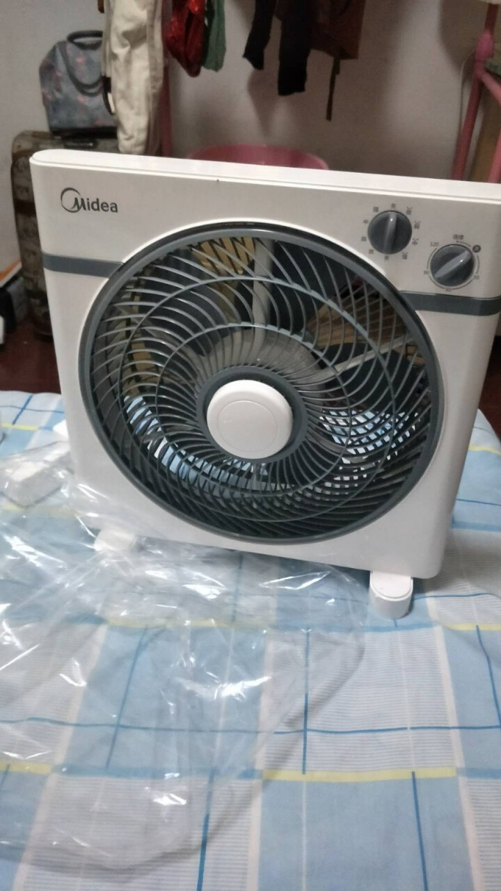 美的（Midea）家用电风扇 台式转页扇 静音鸿运扇 电扇KYT30,第4张