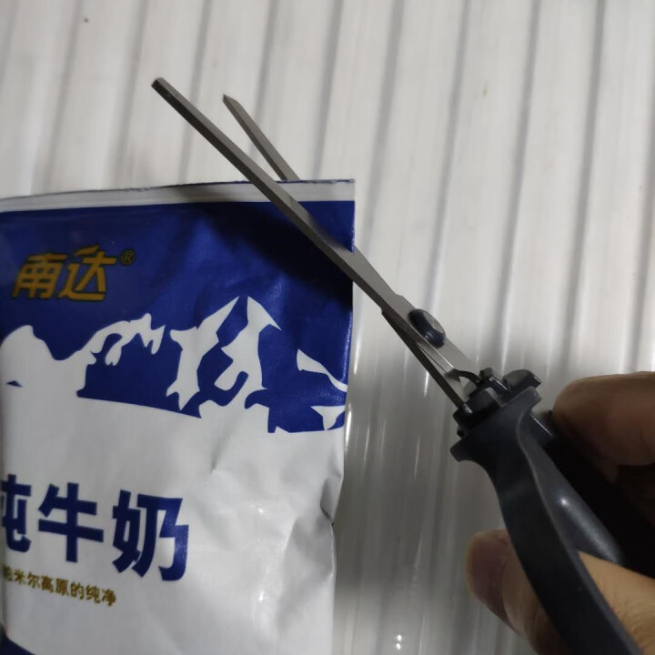 南达纯牛奶袋装 新疆全脂奶 小包装奶 成人早餐奶 利乐枕200g*20包/箱怎么样，好用吗，口碑，心得，评价，试用报告,第2张