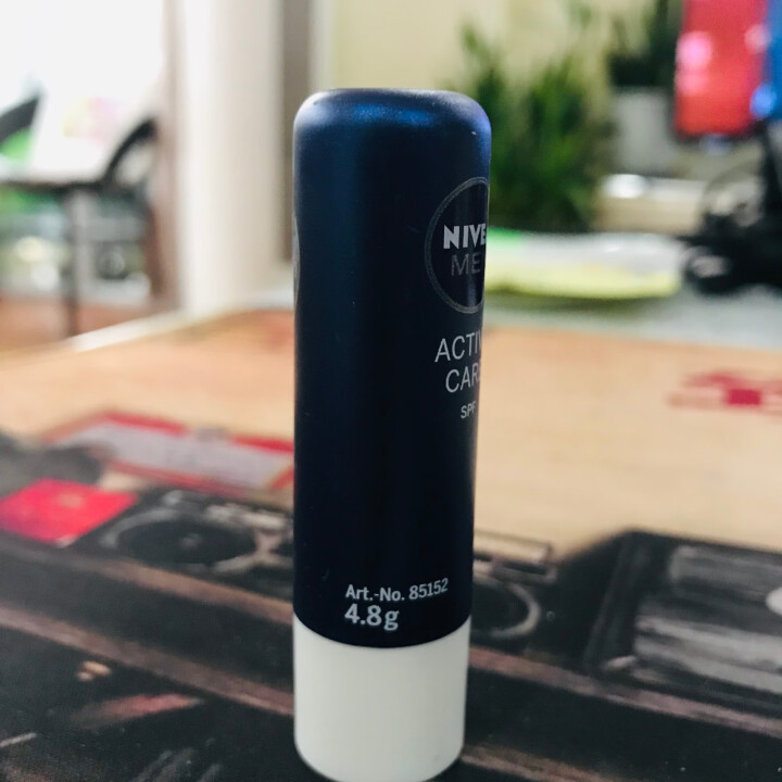 妮维雅（NIVEA）润唇膏男士女士补水保湿唇部深层滋润无色防冻裂干裂淡化唇纹 男士用润唇膏怎么样，好用吗，口碑，心得，评价，试用报告,第9张