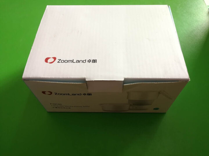 美国卓朗（zoomland）折叠电热水壶食品级硅胶便携式烧水壶出差旅行迷你开水壶 经典保温款怎么样，好用吗，口碑，心得，评价，试用报告,第2张