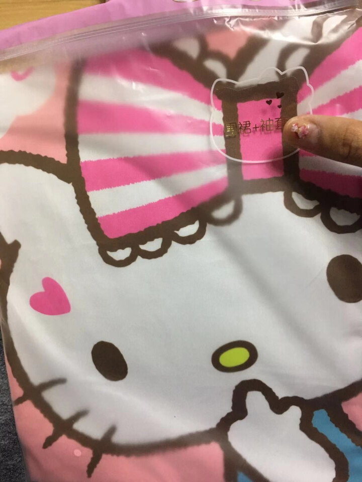 Hello Kitty凯蒂猫儿童围裙套袖 女童画画手工衣宝宝可爱卡通防水防尘吃饭绘画儿童罩衣四季通用 KT9006X粉色怎么样，好用吗，口碑，心得，评价，试用报,第2张