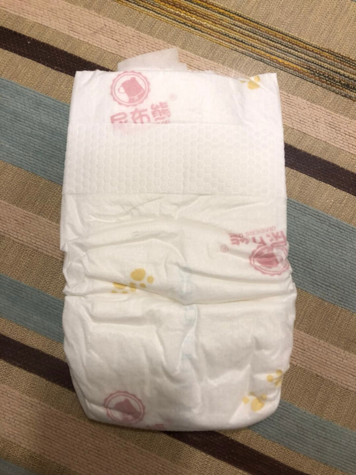 尿布熊纸尿裤尿不湿干爽男女宝宝NB/S/M/XL试用装 S码3片怎么样，好用吗，口碑，心得，评价，试用报告,第3张