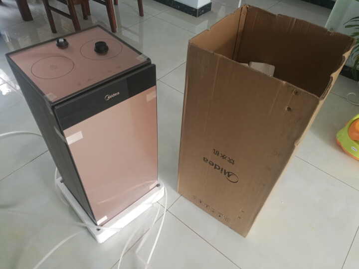 美的（Midea）茶吧机 立式家用饮水机温热型自动上水下置式多功能智能童锁泡茶饮水器 YR1027S,第2张