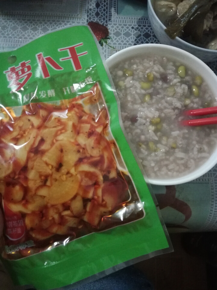 黄大嫂麻辣红油萝卜干脆萝卜酱香油辣椒休闲食品下饭餐饮食堂四川特产重庆风味永川泡菜咸菜方便素食旅游小吃怎么样，好用吗，口碑，心得，评价，试用报告,第2张