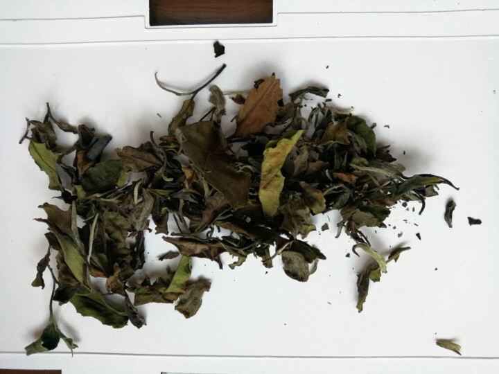 品雅 福鼎白茶 有机寿眉茶叶散茶正宗福建白茶原料100克（50g*2罐）礼盒装 产地精选 7克 样品试喝装怎么样，好用吗，口碑，心得，评价，试用报告,第5张