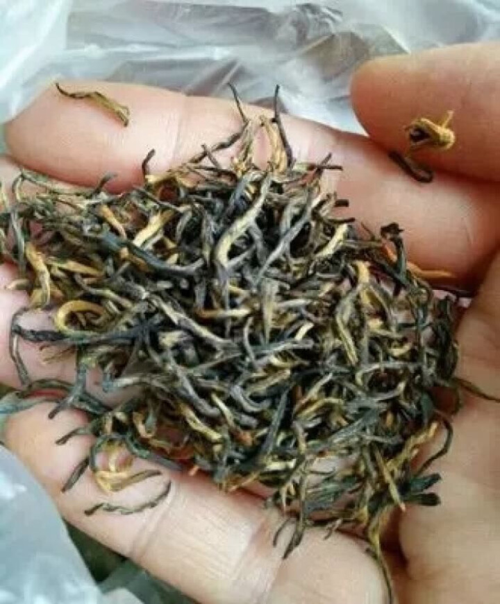 【立减10元】松佰茶叶 金骏眉红茶 正山小种武夷山礼盒装500g（250g*2罐）送手提袋 金骏眉怎么样，好用吗，口碑，心得，评价，试用报告,第3张