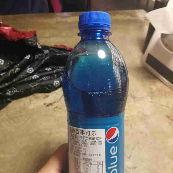 【圆通包邮】巴厘岛网红百事蓝色可乐blue梅子味进口碳酸饮料450ml瓶装 休闲饮料 单瓶450ml怎么样，好用吗，口碑，心得，评价，试用报告,第4张