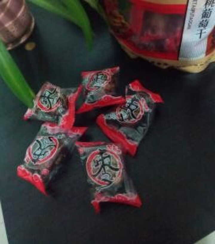 亦淘  红枣夹核桃仁葡萄干500g 休闲零食抱抱果 新疆和田大枣夹核桃夹心枣特产 葡萄干怎么样，好用吗，口碑，心得，评价，试用报告,第3张