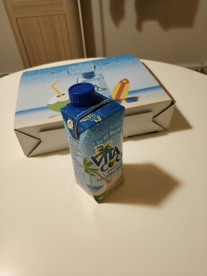 唯他可可（Vita Coco）天然椰子水进口NFC果汁饮料330ml*4瓶怎么样，好用吗，口碑，心得，评价，试用报告,第3张