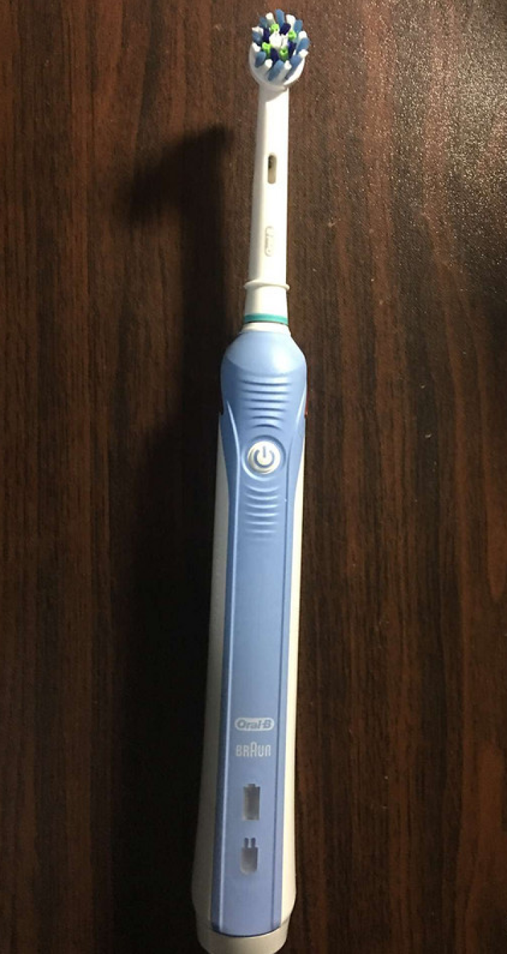 博朗 欧乐B（Oralb）P2000蓝 电动牙刷 3D声波震动成人充电式牙刷 清除牙渍 配EB17、EB50双刷头怎么样，好用吗，口碑，心得，评价，试用报告,第4张