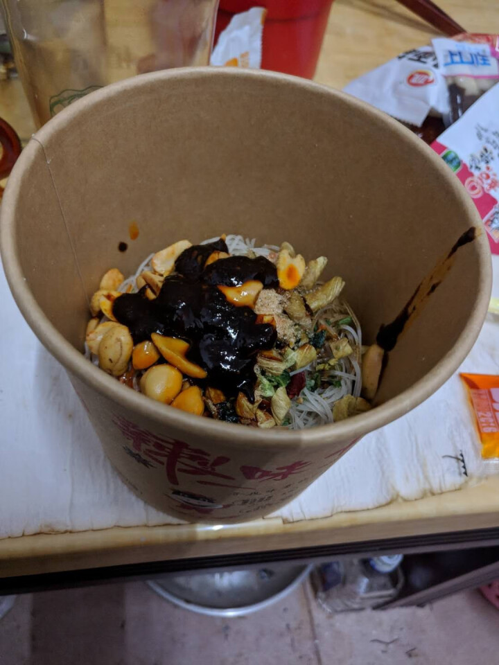 嗨吃家酸辣粉丝麻辣烫重庆风味爆肚粉方便网红粉丝速食土豆粉宿舍即食品 整箱143g*6桶 酸辣怎么样，好用吗，口碑，心得，评价，试用报告,第4张