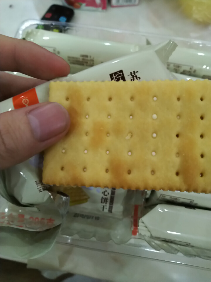 【京东自有品牌】八享时 苏打夹心饼干 柠檬味 320g/袋 蛋糕 休闲零食怎么样，好用吗，口碑，心得，评价，试用报告,第4张