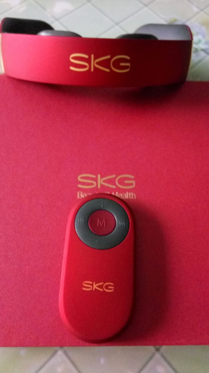 SKG颈椎按摩器黄金镀金颈部按摩仪热敷护颈仪充电便携脖子牵引器尊享礼盒送礼佳品 无线低频脉冲(尊贵版礼盒)怎么样，好用吗，口碑，心得，评价，试用报告,第6张