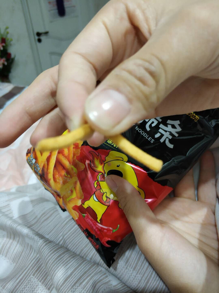 耶米熊 火鸡脆条75g 休闲零食膨化小吃脆条薯条休闲零食小吃 薯条虾条 香辣味怎么样，好用吗，口碑，心得，评价，试用报告,第4张