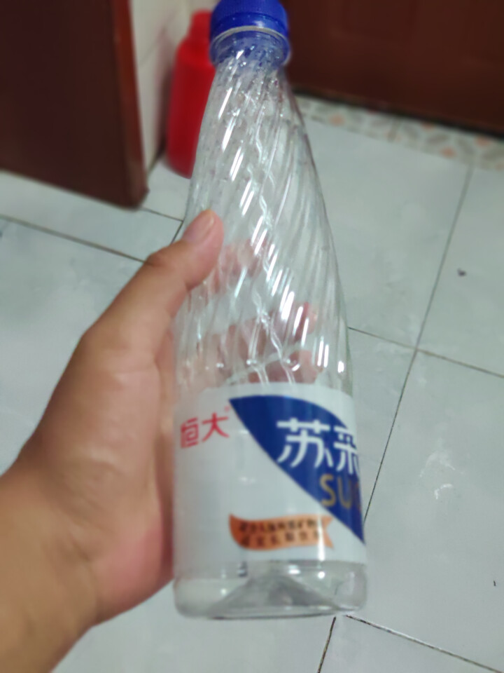 恒大 苏采天然矿泉水 饮用水 非纯净水 个性瓶身高颜值 500ml*1瓶（样品不售卖）怎么样，好用吗，口碑，心得，评价，试用报告,第3张