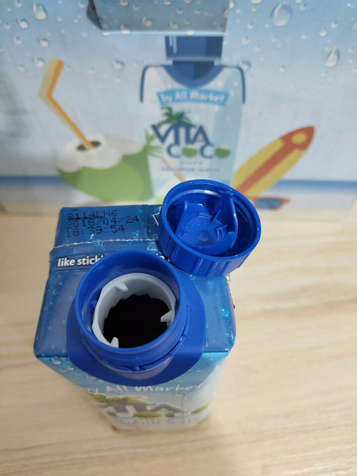 唯他可可（Vita Coco）天然椰子水进口NFC果汁饮料330ml*4瓶怎么样，好用吗，口碑，心得，评价，试用报告,第5张