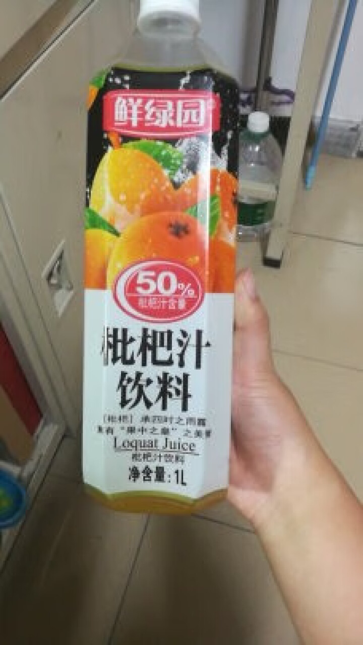 鲜绿园 50%枇杷汁饮料大瓶饮料果汁酸甜好喝 家人共分享 果蔬汁1L/瓶 实惠装怎么样，好用吗，口碑，心得，评价，试用报告,第2张