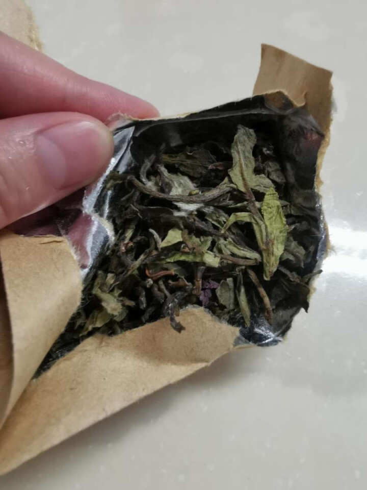 大与茶问 白茶 2018年政和新茶抽针寿眉茶饼300g/饼礼盒节日茶礼非福鼎白茶 18年抽针寿眉5g+13年秋露寿眉5g怎么样，好用吗，口碑，心得，评价，试用报,第4张