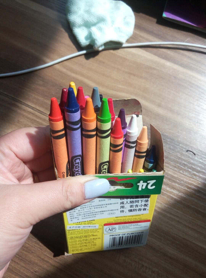 美国绘儿乐Crayola 儿童绘画 画笔工具 彩色蜡笔套装 学生绘画练习 24色标准蜡笔52,第2张