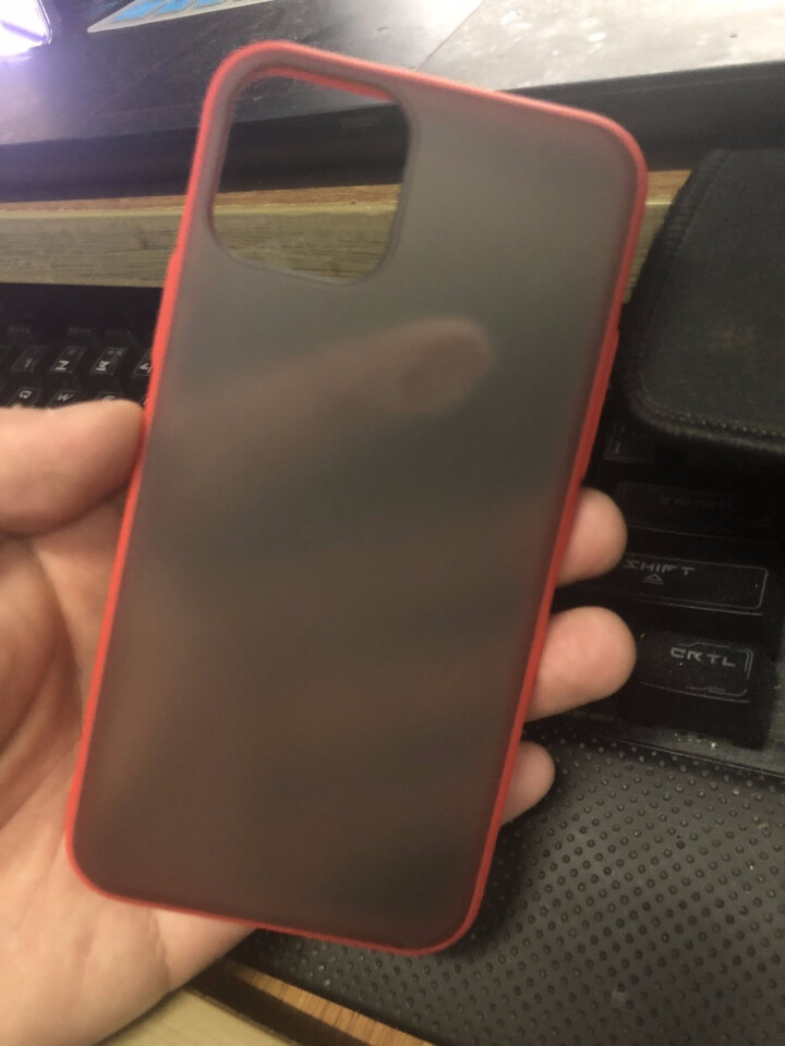 迈琪数码 苹果iPhone11pro max手机壳iPhoneX/XS MAX保护套撞色硅胶 适用于 iPhone 11 pro(5.8)红色软边磨硬壳怎么样，,第4张