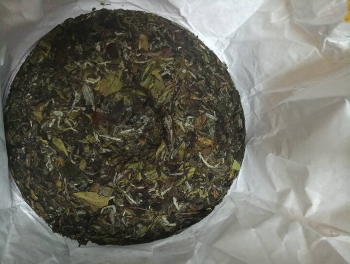 贞毫茶叶 正宗福鼎白茶 2019年春白牡丹 白茶饼 1饼300g（送密封袋）怎么样，好用吗，口碑，心得，评价，试用报告,第3张