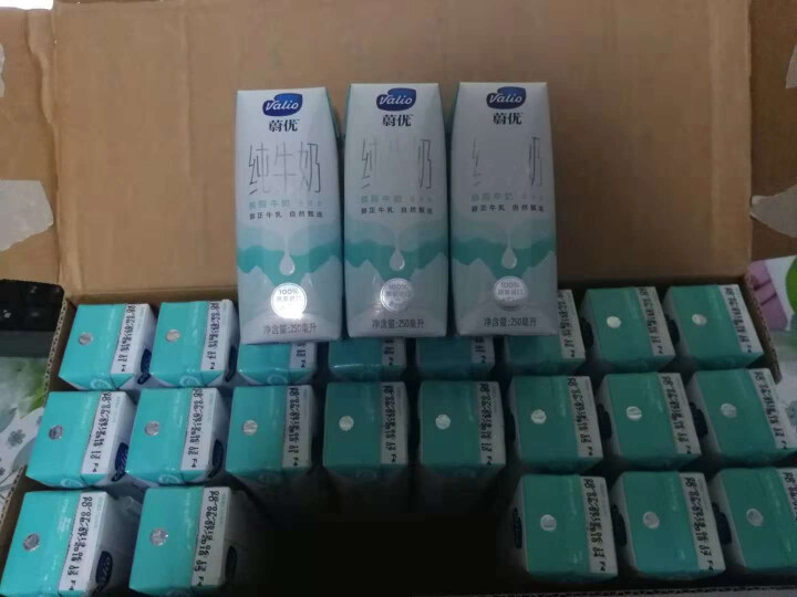 芬兰蔚优 Valio 脱脂牛奶 UHT纯牛奶 250ml*24整箱装怎么样，好用吗，口碑，心得，评价，试用报告,第2张