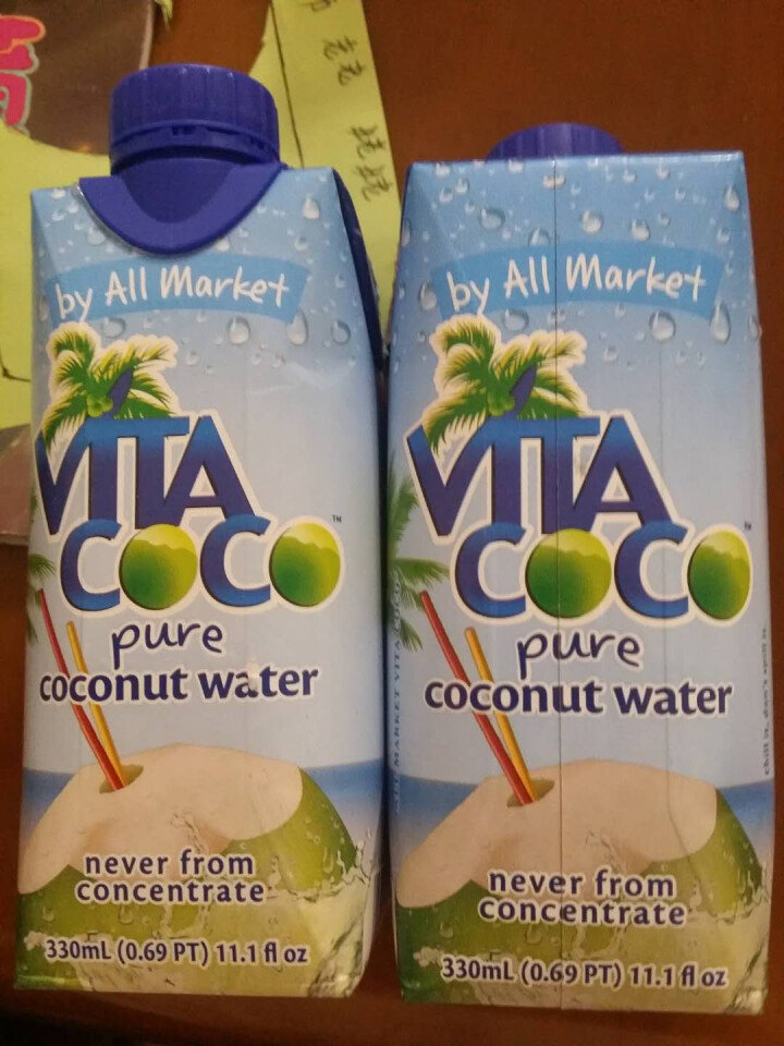 唯他可可（Vita Coco）天然椰子水进口NFC果汁饮料330ml*4瓶怎么样，好用吗，口碑，心得，评价，试用报告,第2张