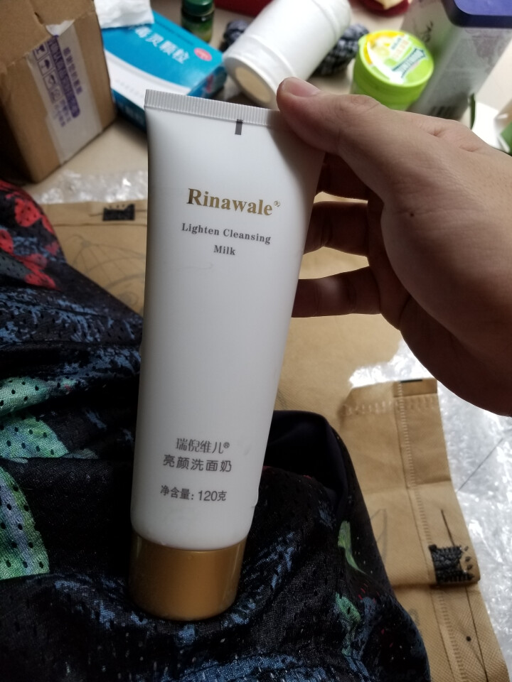 瑞倪维儿化妆品亮颜洗面奶女男通用 洁面乳怎么样，好用吗，口碑，心得，评价，试用报告,第3张