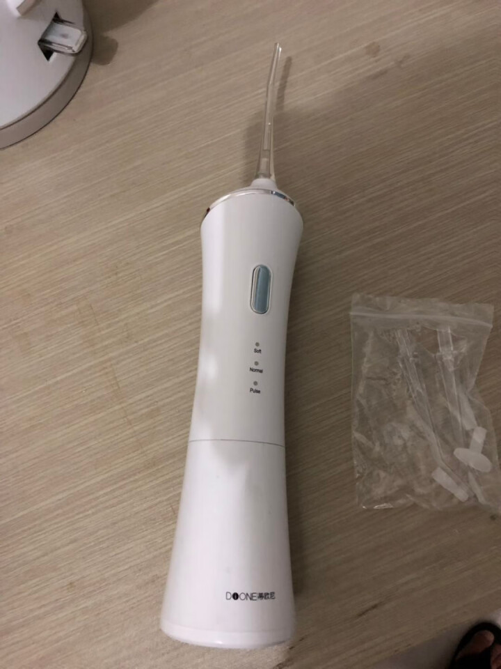 电动冲牙器脉冲洗牙器 便携式水牙线洁牙器家用水线深层去垢牙齿清洁器怎么样，好用吗，口碑，心得，评价，试用报告,第4张