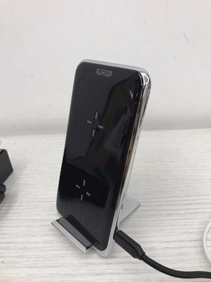 摩可iphoneXS Max无线充电器苹果8/8plus手机快充小米mix2s三星通用XR非充电宝 境界无线充电器   钢琴黑怎么样，好用吗，口碑，心得，评价，,第4张