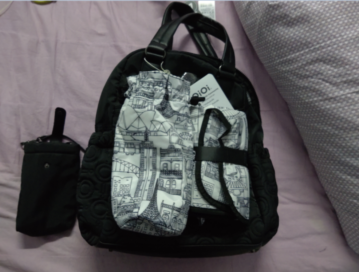 OiOi Black Quilt Diaper Bag Backpack 绗缝字母双肩妈咪包 黑色怎么样，好用吗，口碑，心得，评价，试用报告,第3张