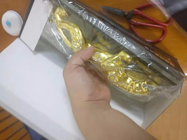 宝佩 高档汽车香水摆件金钱豹合金镶钻汽车用品车饰品新品金钱抱车载装饰 镶钻土豪金 大号27*8*8.5cm怎么样，好用吗，口碑，心得，评价，试用报告,第4张