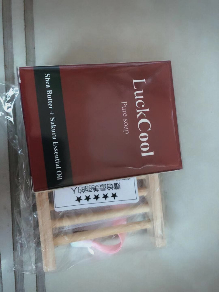 吉爽（LuckCool）樱花精油皂 (男女士美肤净白保湿防皱补水嫩肤亮肤)洁面皂手工皂洗脸香皂洗面奶 樱花精油净颜皂125g怎么样，好用吗，口碑，心得，评价，试,第3张