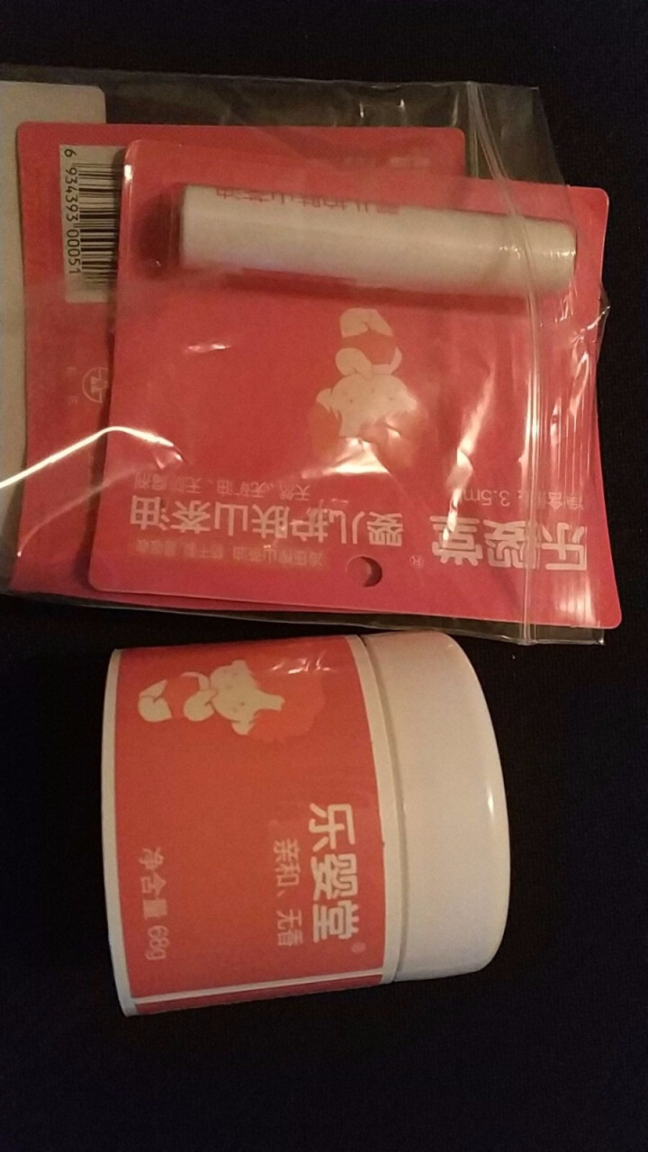 乐婴堂 婴儿山茶油面霜 宝宝润肤霜护臀霜告别苹果脸  补水保湿乳 规格68g怎么样，好用吗，口碑，心得，评价，试用报告,第3张