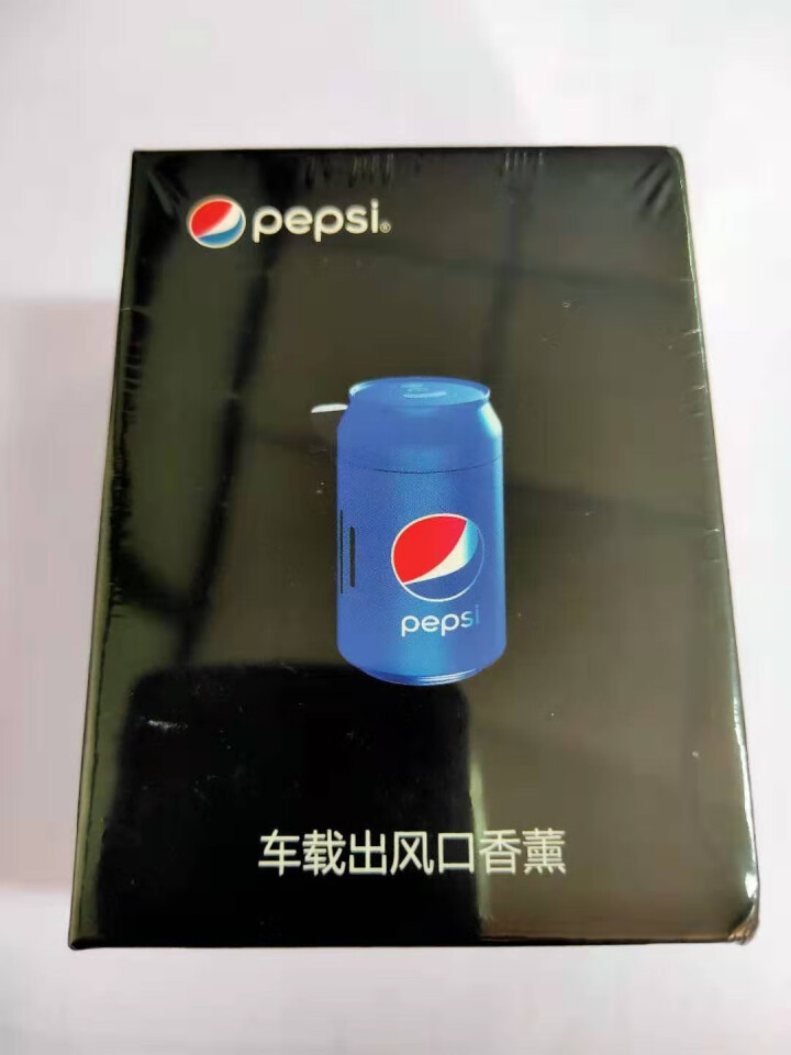 百事（pepsi）车载香水 汽车香水空调出风口车用香水饰品 汽车用品固体香薰 车上内除异味香膏棒 合金百事小可乐罐香薰,第2张